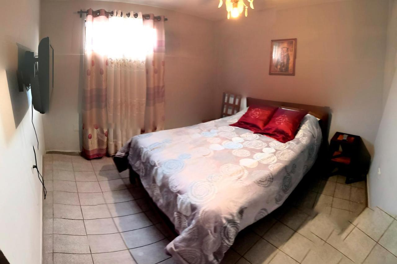 Casa Discreta Cochabamba Otel Dış mekan fotoğraf
